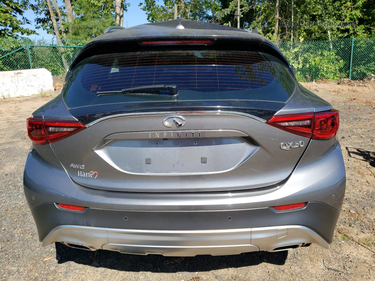 2018 Infiniti Qx30 Base Gray vin: SJKCH5CR0JA046787