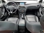 2018 Infiniti Qx30 Base White vin: SJKCH5CR0JA054730