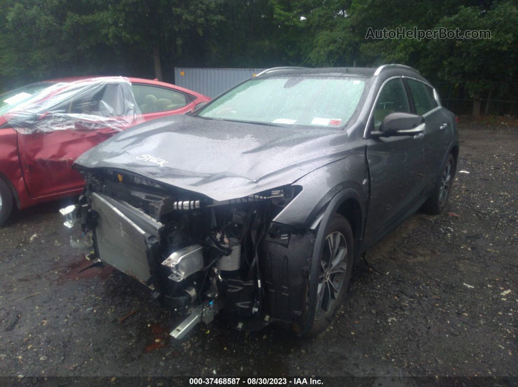 2018 Infiniti Qx30 Essential Gray vin: SJKCH5CR2JA003469