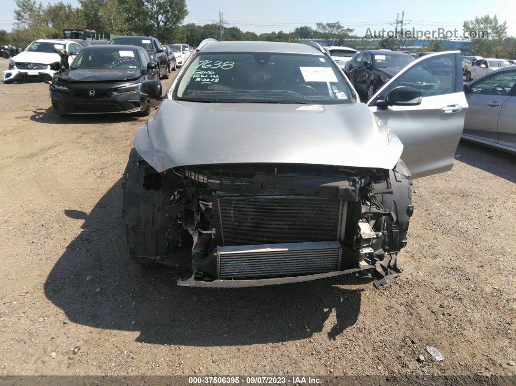 2018 Infiniti Qx30 Luxury Silver vin: SJKCH5CR2JA050422