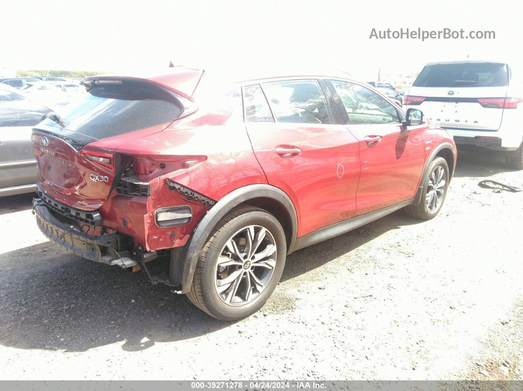 2018 Infiniti Qx30 Premium Red vin: SJKCH5CR3JA042152