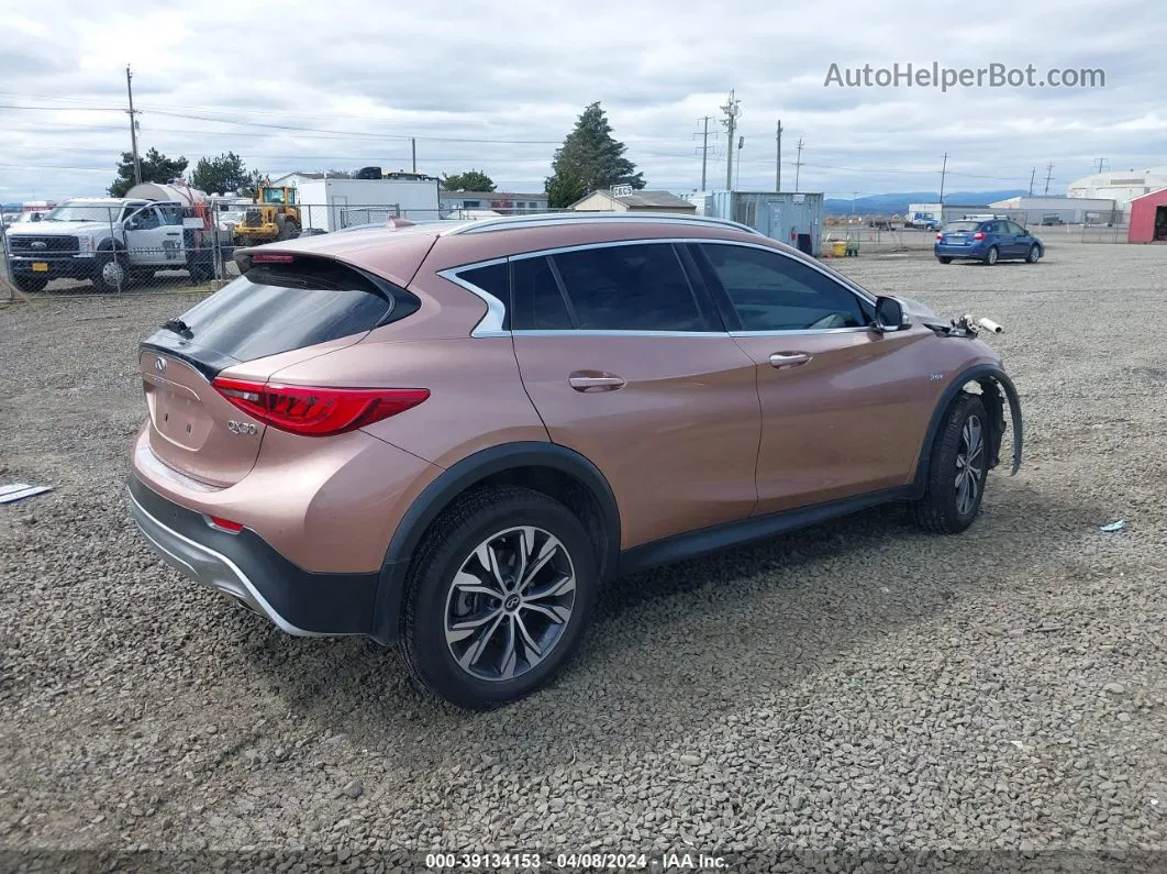 2018 Infiniti Qx30 Premium Champagne vin: SJKCH5CR3JA055676