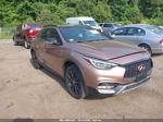 2018 Infiniti Qx30 Premium Золотой vin: SJKCH5CR6JA047796