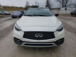 2018 Infiniti Qx30 Base White vin: SJKCH5CR6JA047992