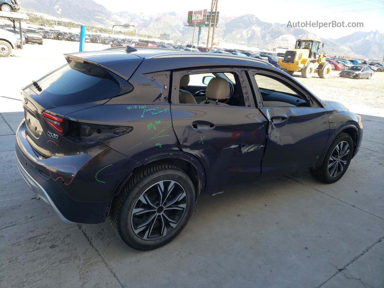 2018 Infiniti Qx30 Pure Black vin: SJKCH5CR7JA002978