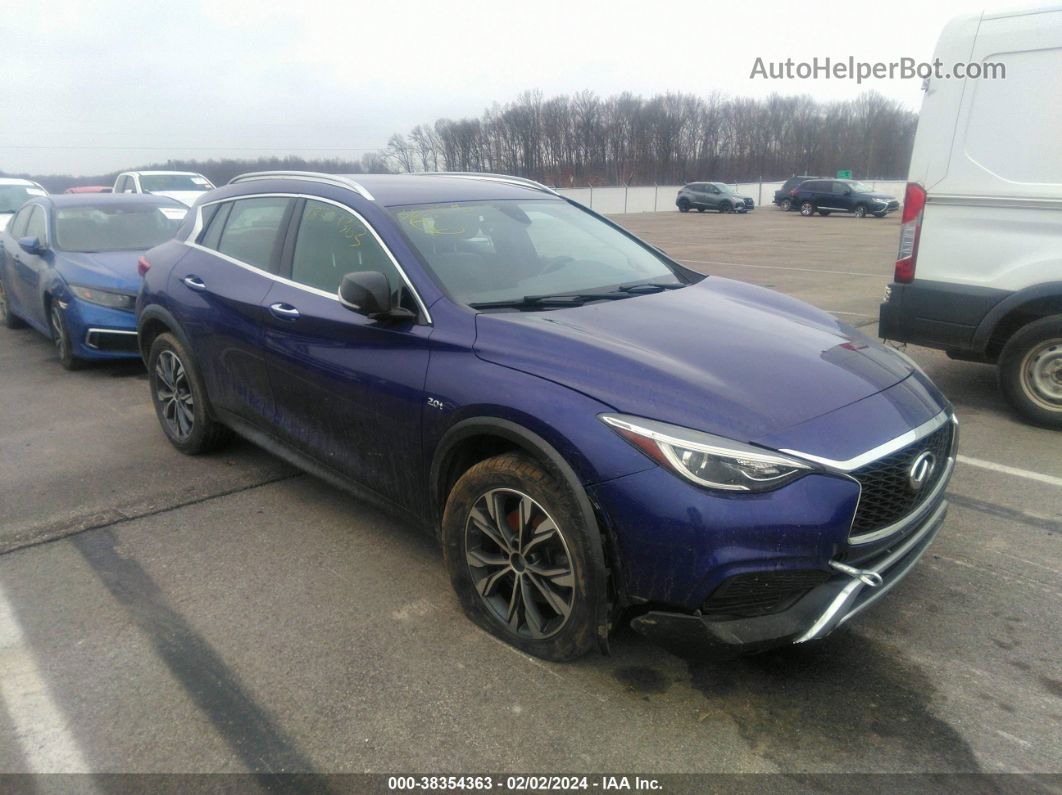 2018 Infiniti Qx30 Luxury Dark Blue vin: SJKCH5CR7JA044583