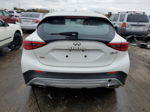 2018 Infiniti Qx30 Base White vin: SJKCH5CR7JA045457