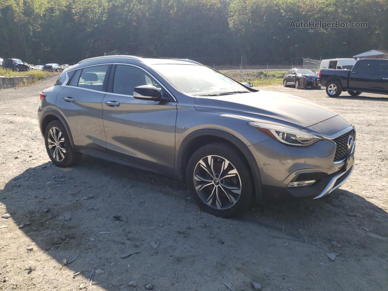 2018 Infiniti Qx30 Base Серый vin: SJKCH5CR7JA048570