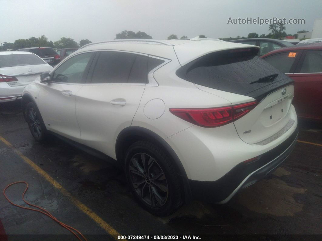 2018 Infiniti Qx30 Premium Белый vin: SJKCH5CR9JA046495