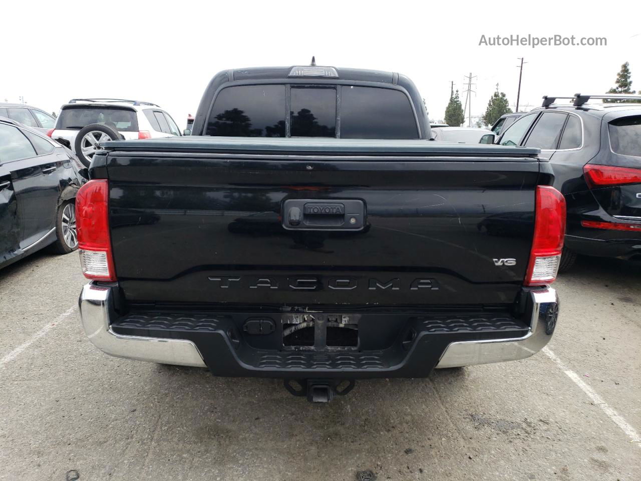 2017 Toyota Tacoma Double Cab Black vin: 3TMAZ5CN8HM045985