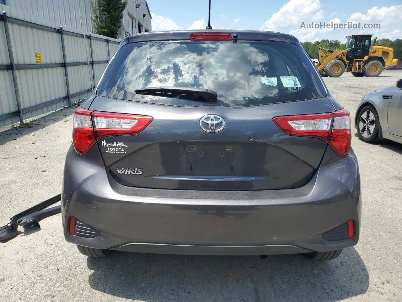 2018 Toyota Yaris L Charcoal vin: VNKJTUD36JA092967