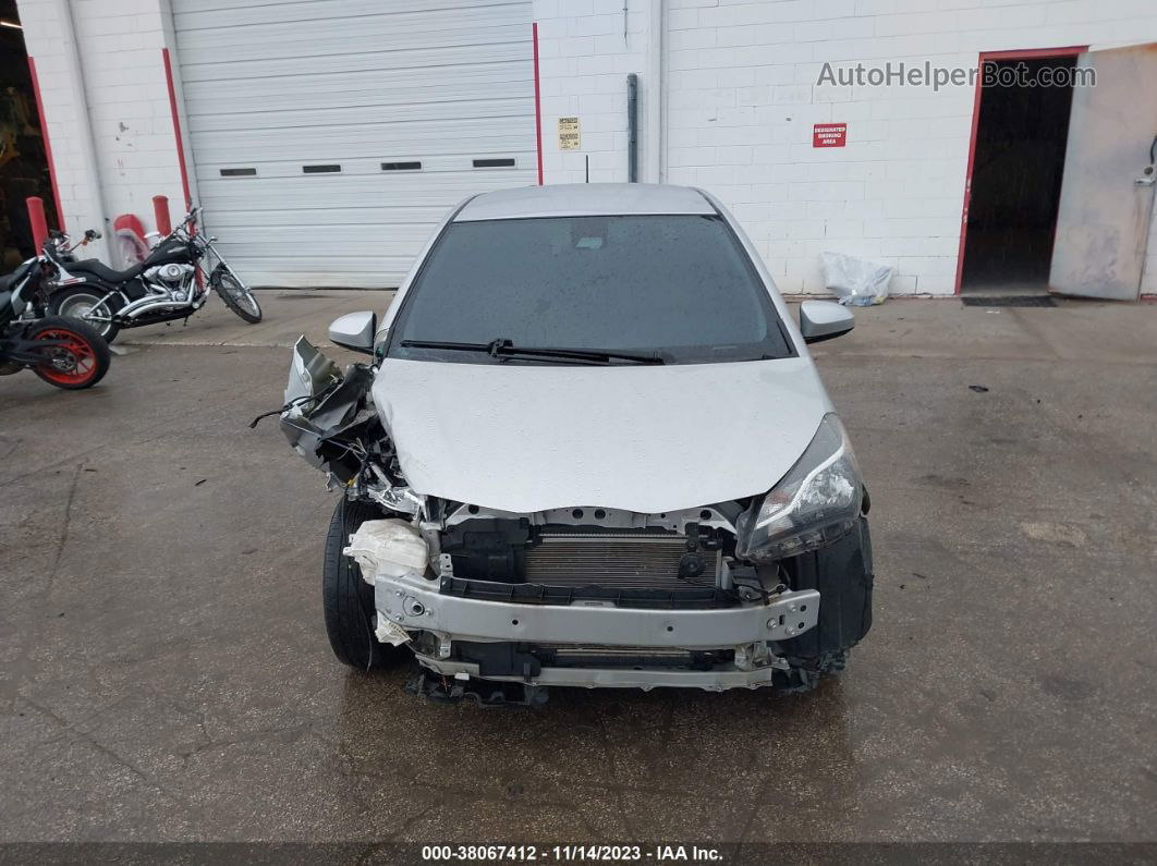 2018 Toyota Yaris L Gray vin: VNKJTUD36JA096615