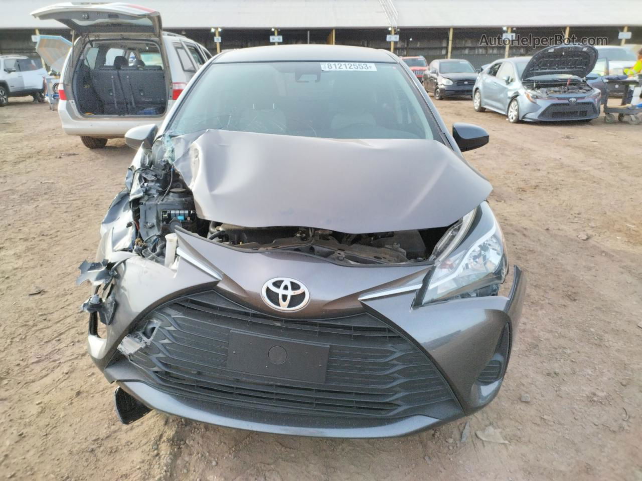 2018 Toyota Yaris L Gray vin: VNKKTUD33JA097130