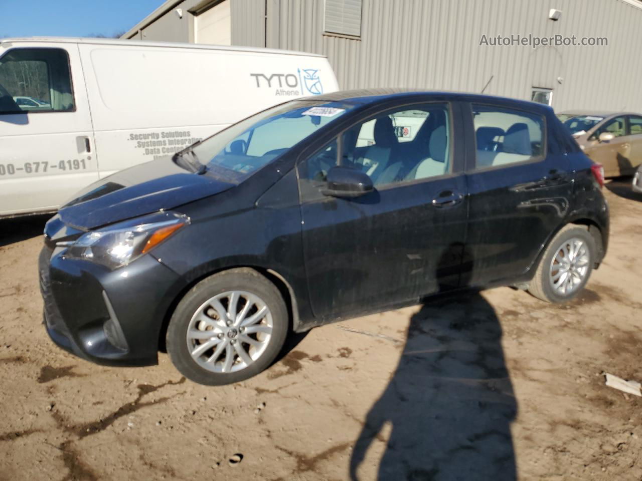 2018 Toyota Yaris L Black vin: VNKKTUD3XJA092328