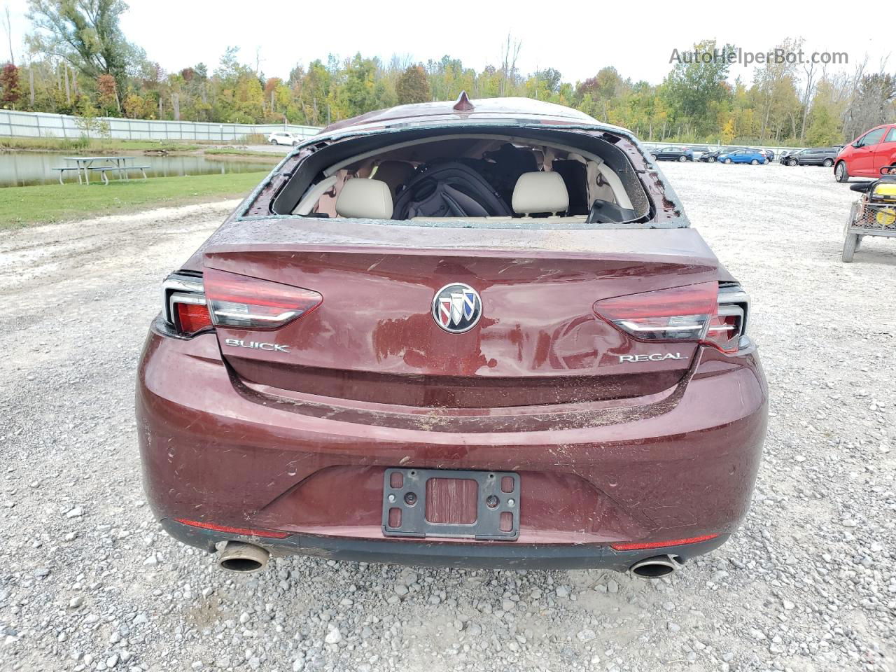 2018 Buick Regal Preferred Burgundy vin: W04GL6SX0J1092705