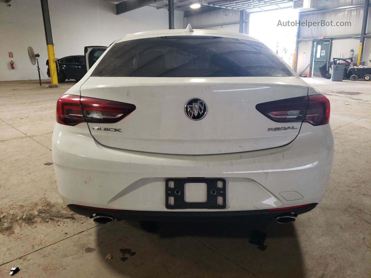 2018 Buick Regal Preferred White vin: W04GL6SX0J1095006