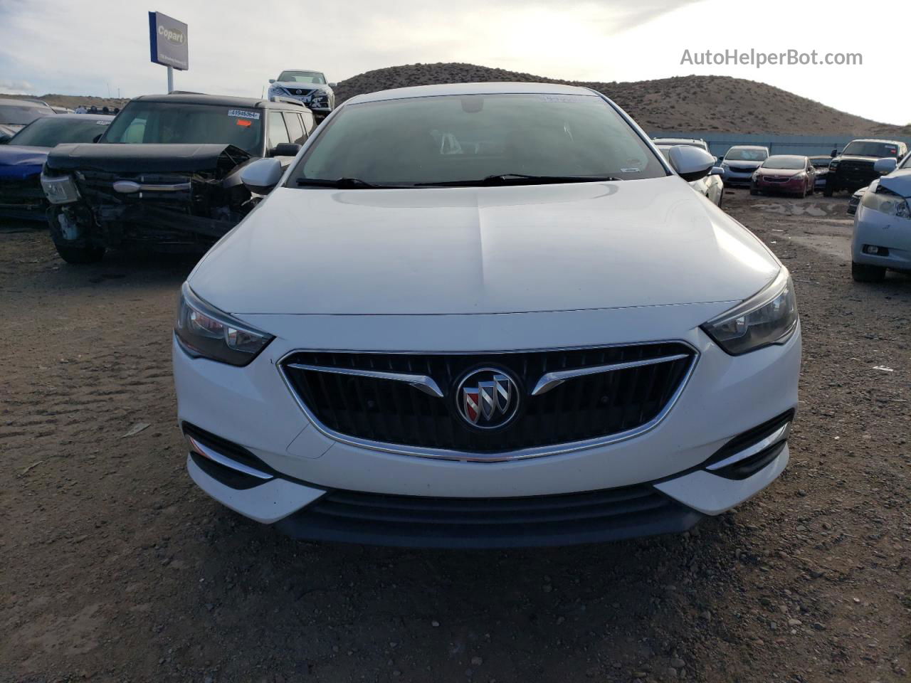 2018 Buick Regal Preferred Белый vin: W04GL6SX2J1134159