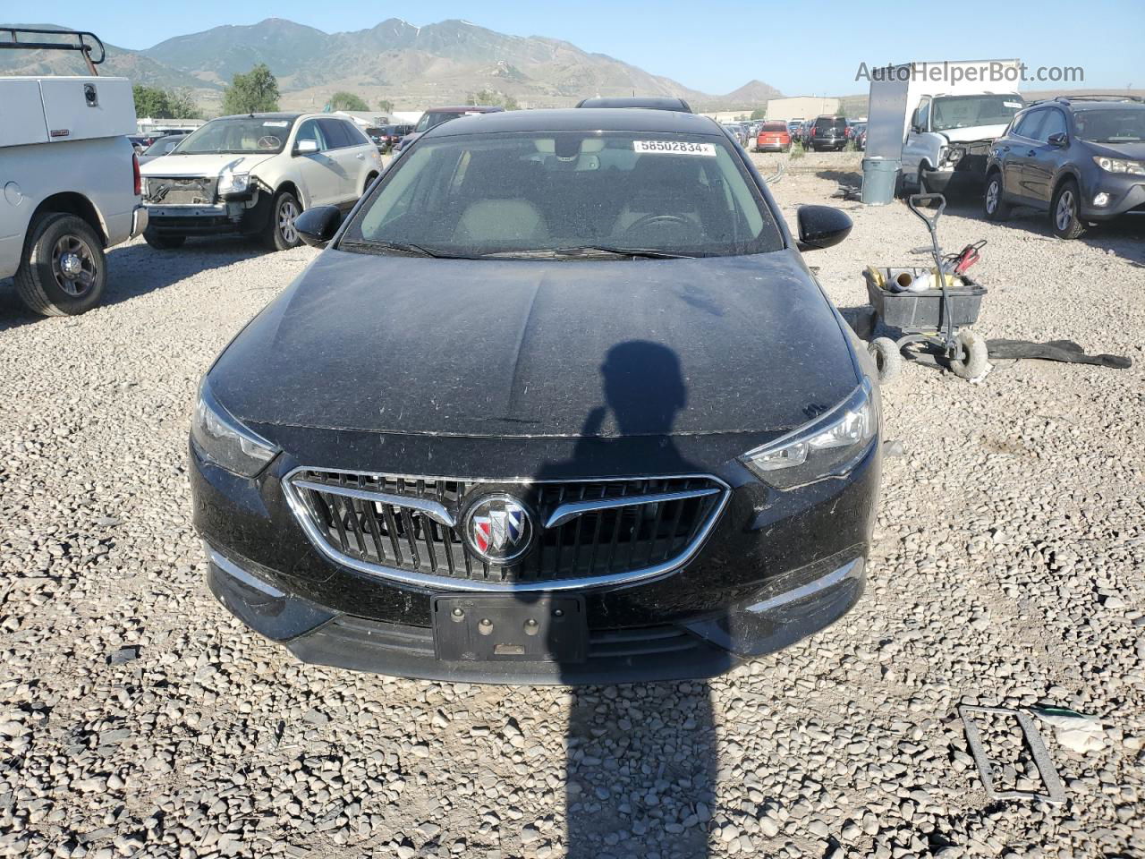 2018 Buick Regal Preferred Black vin: W04GL6SX6J1106963