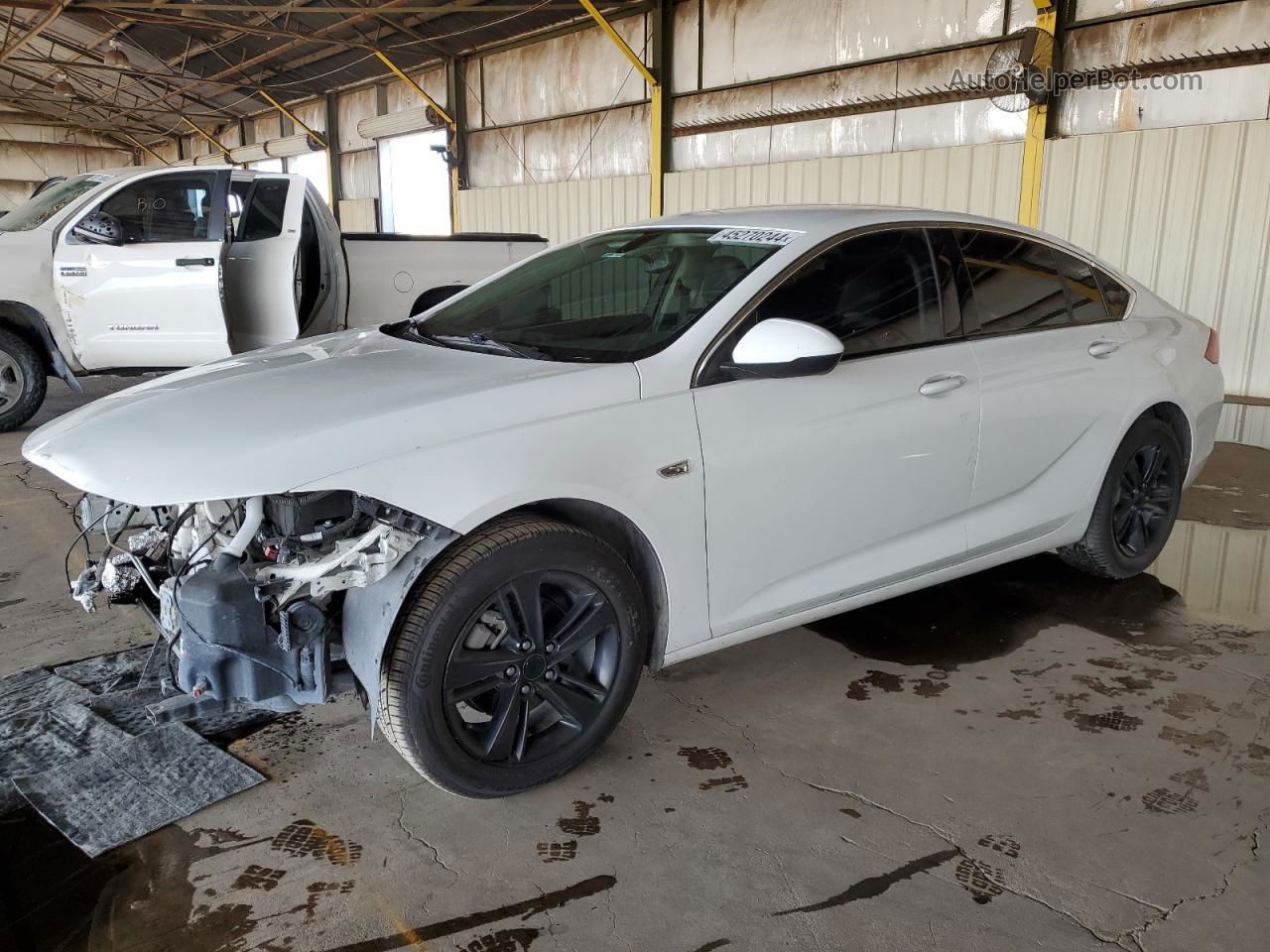 2018 Buick Regal Preferred White vin: W04GL6SXXJ1125614