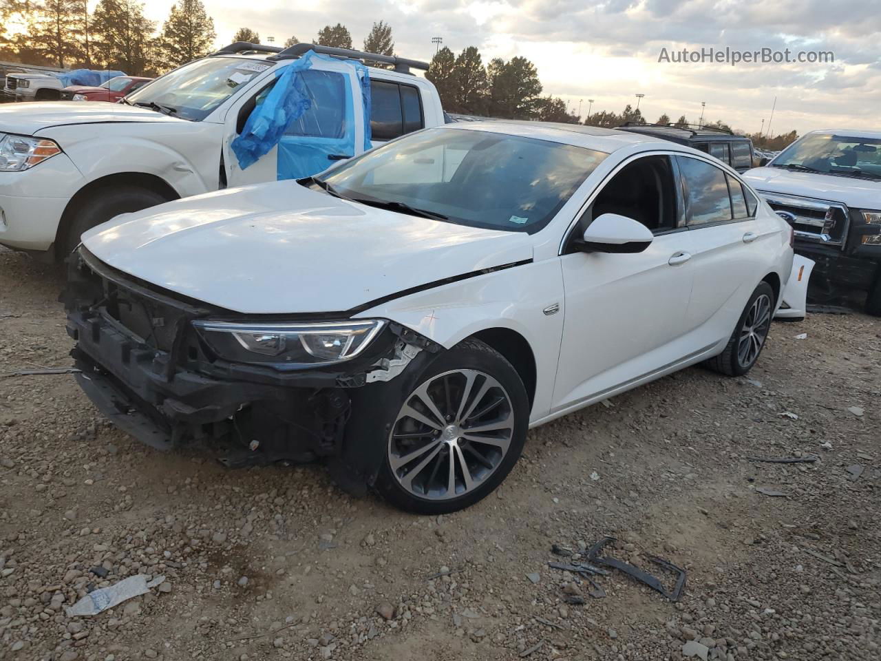 2018 Buick Regal Preferred Ii White vin: W04GM6SX2J1118332