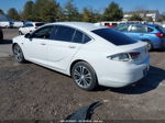 2018 Buick Regal Sportback Preferred Ii White vin: W04GM6SX5J1128336