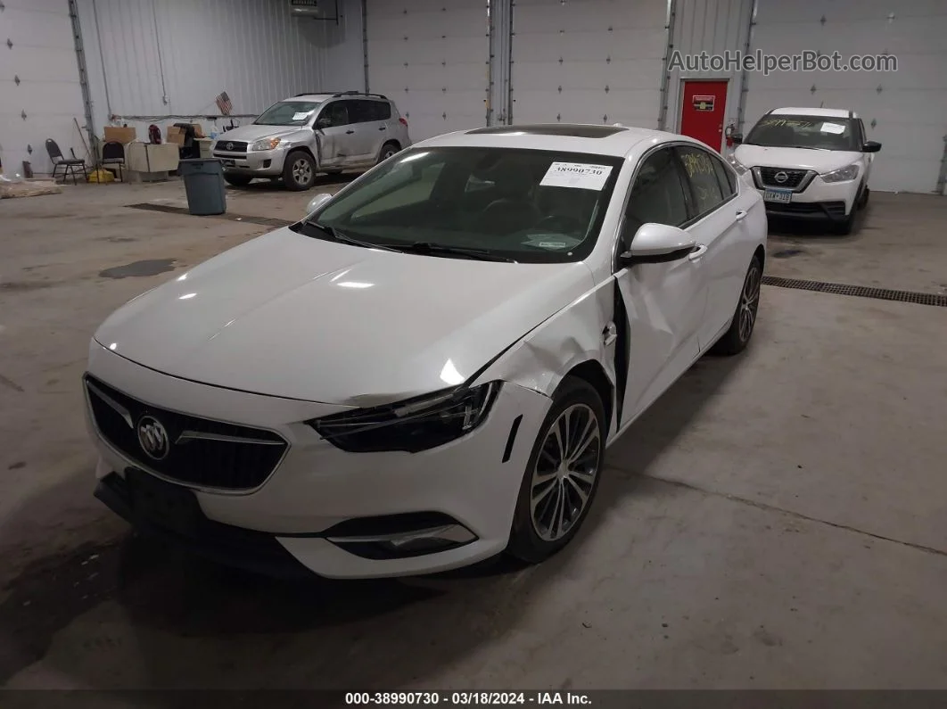 2018 Buick Regal Sportback Preferred Ii White vin: W04GM6SX8J1096675