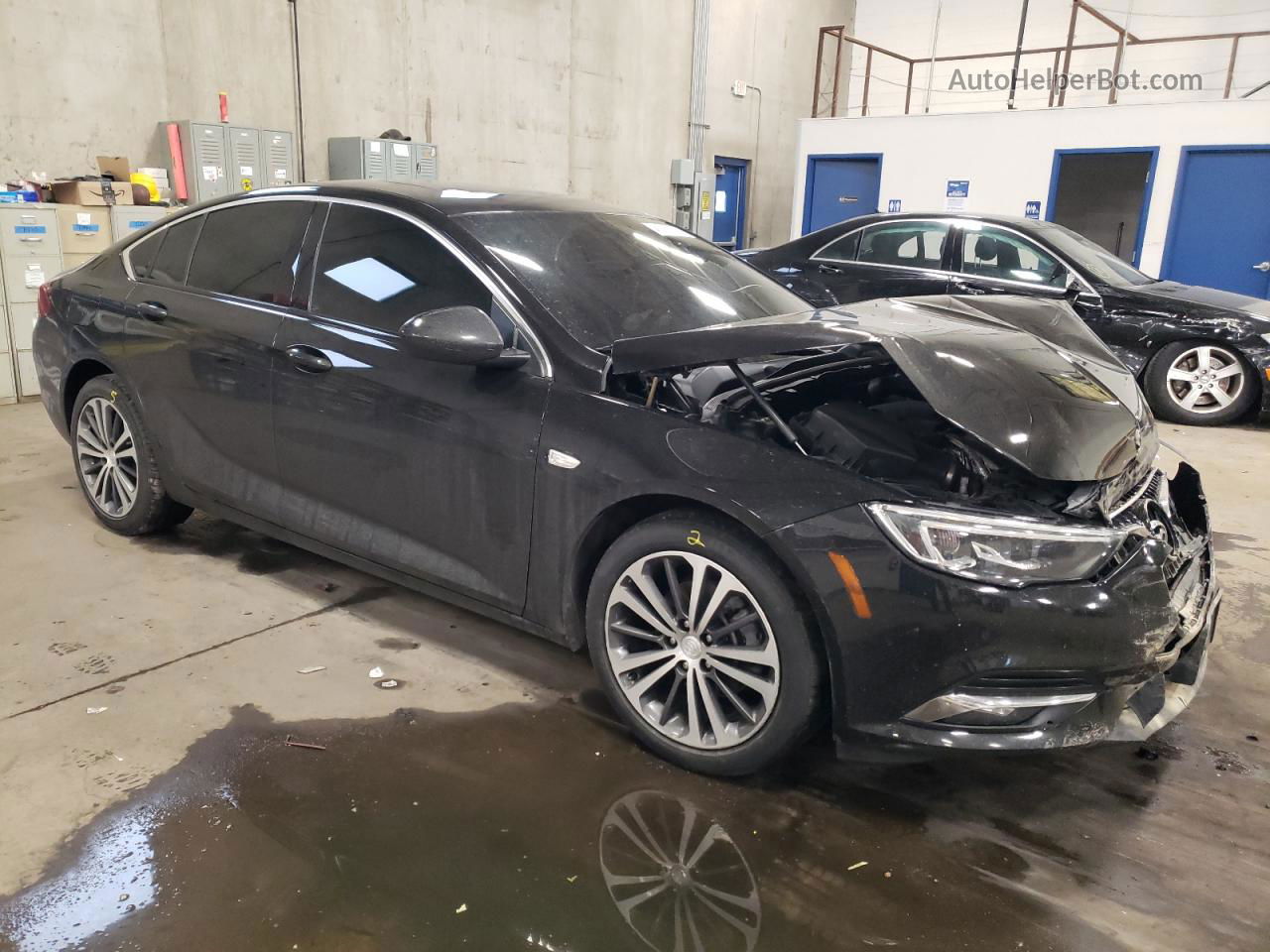 2018 Buick Regal Essence Black vin: W04GP6SX1J1062312