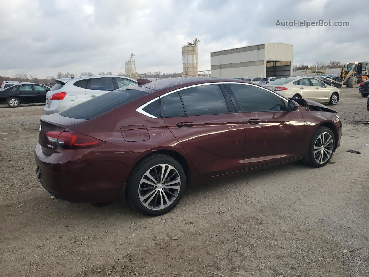 2018 Buick Regal Essence Burgundy vin: W04GP6SX3J1065096