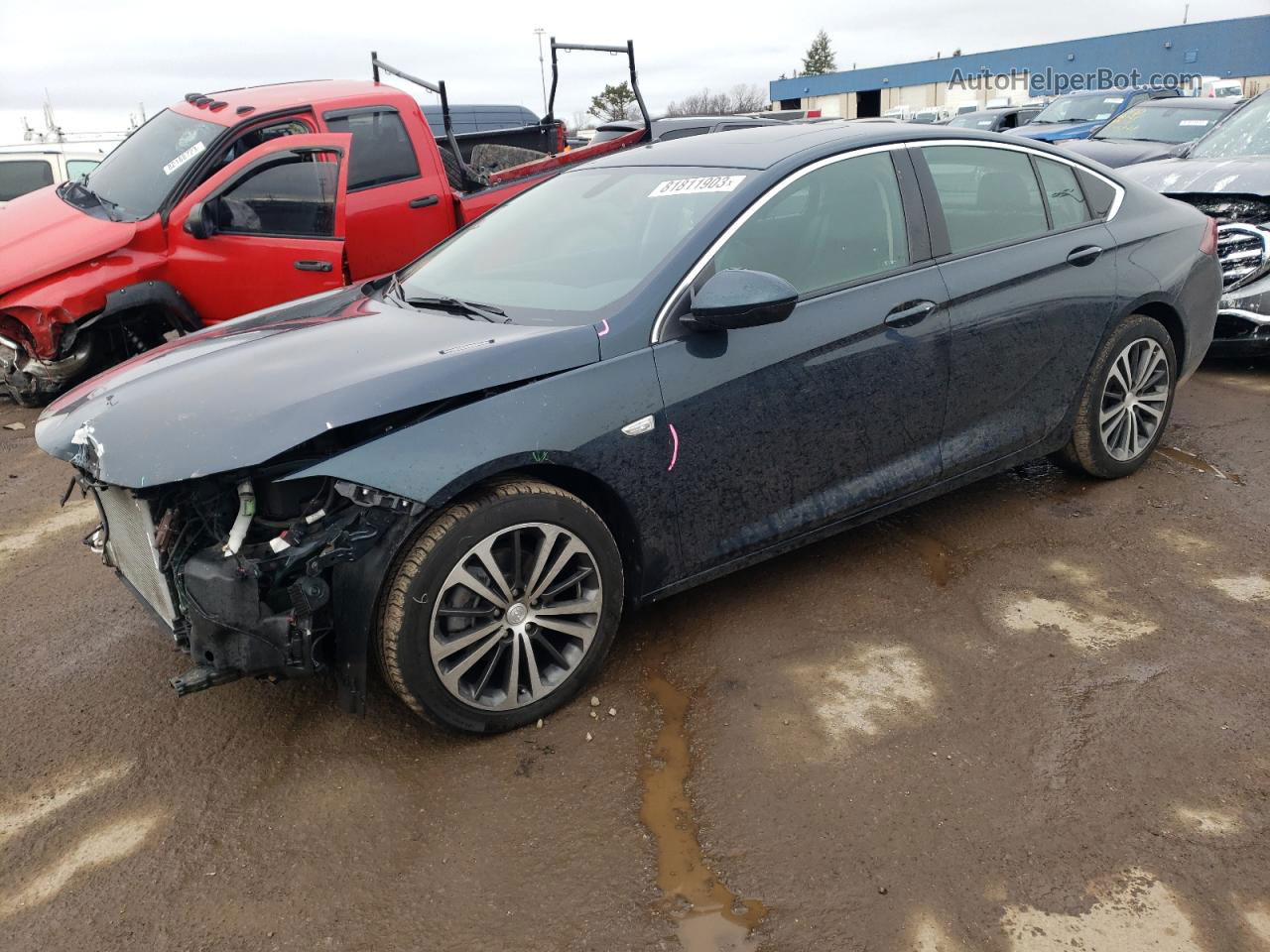 2018 Buick Regal Essence Black vin: W04GP6SX3J1076695