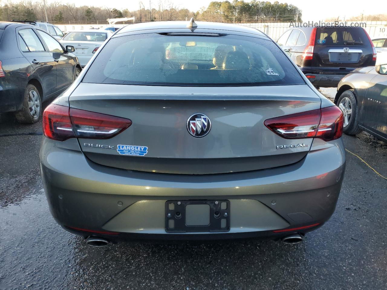 2018 Buick Regal Essence Gray vin: W04GP6SX3J1082206