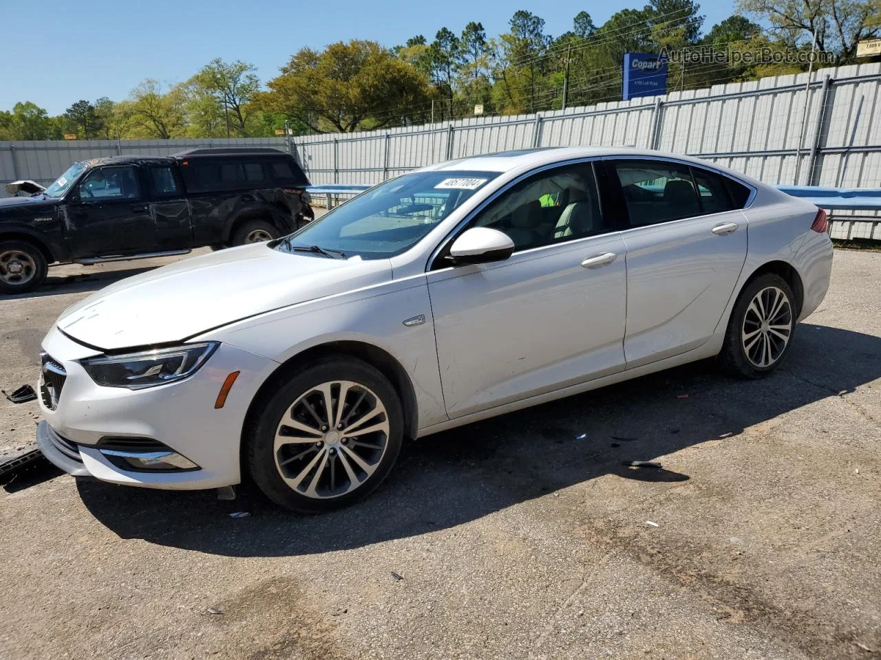 2018 Buick Regal Essence Белый vin: W04GP6SX5J1069179