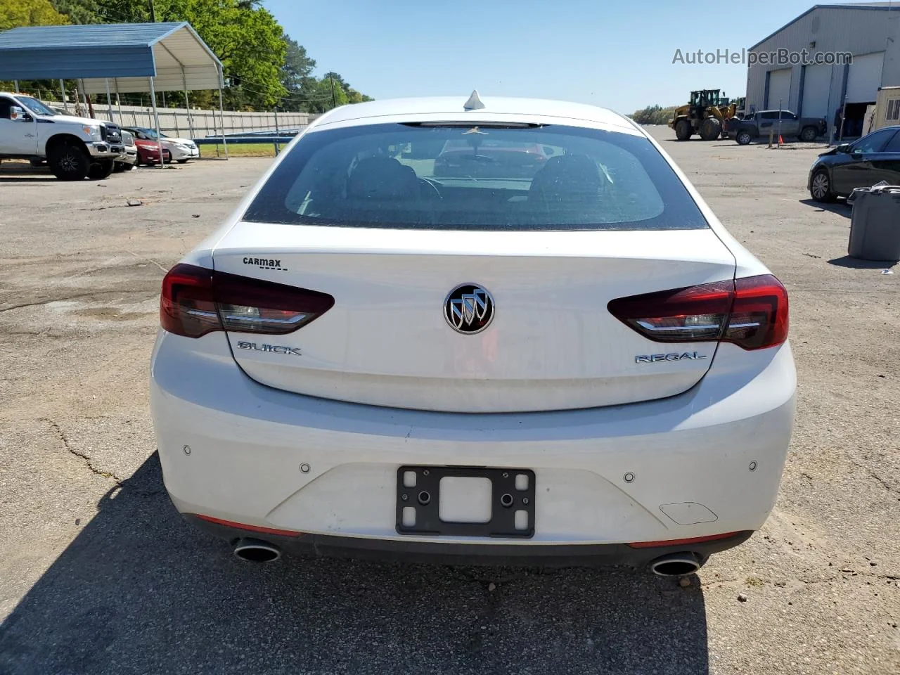 2018 Buick Regal Essence White vin: W04GP6SX5J1069179