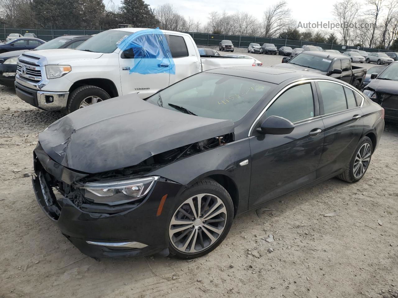 2018 Buick Regal Essence Black vin: W04GP6SX7J1120942