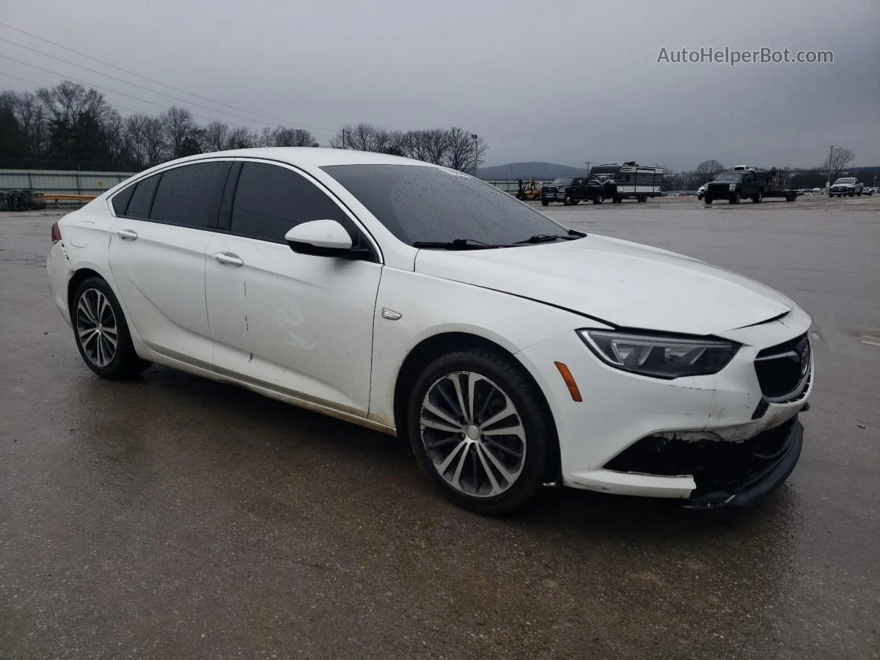 2018 Buick Regal Essence White vin: W04GP6SX9J1064292