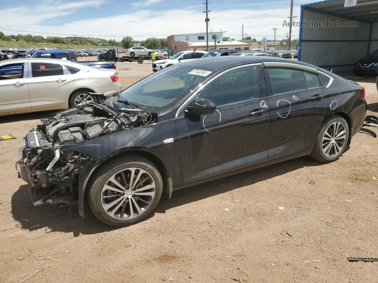 2018 Buick Regal Essence Black vin: W04GR6SX0J1111994