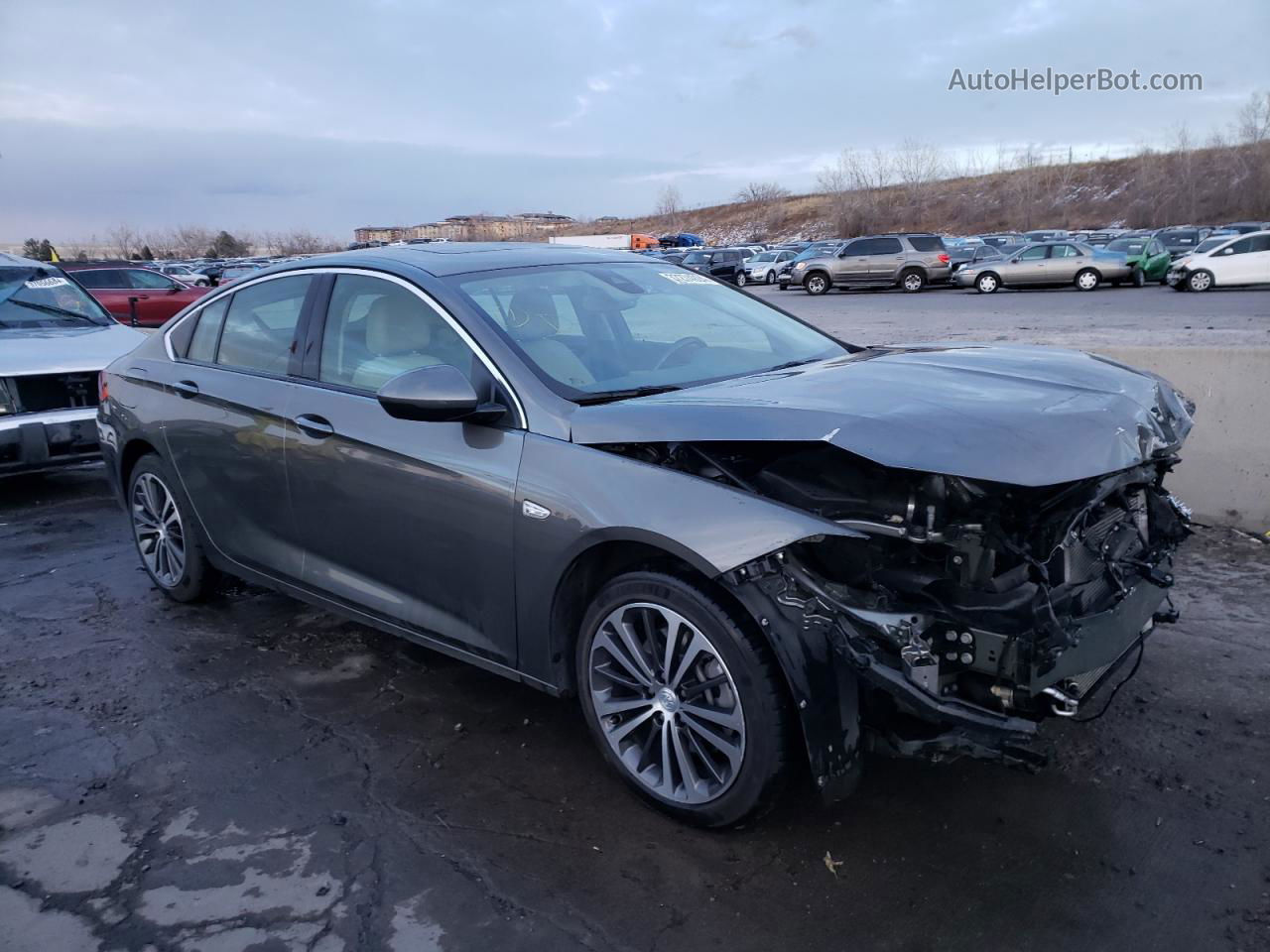 2018 Buick Regal Essence Серый vin: W04GR6SX4J1092530