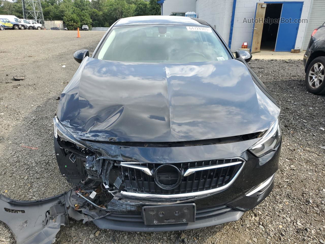 2018 Buick Regal Essence Black vin: W04GR6SX5J1126099