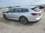 2018 Buick Regal Tourx Preferred Серебряный vin: W04GU8SXXJ1166298