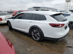 2018 Buick Regal Tourx Preferred White vin: W04GU8SXXJ1169928