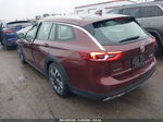 2018 Buick Regal Tourx Essence Red vin: W04GV8SX2J1163554