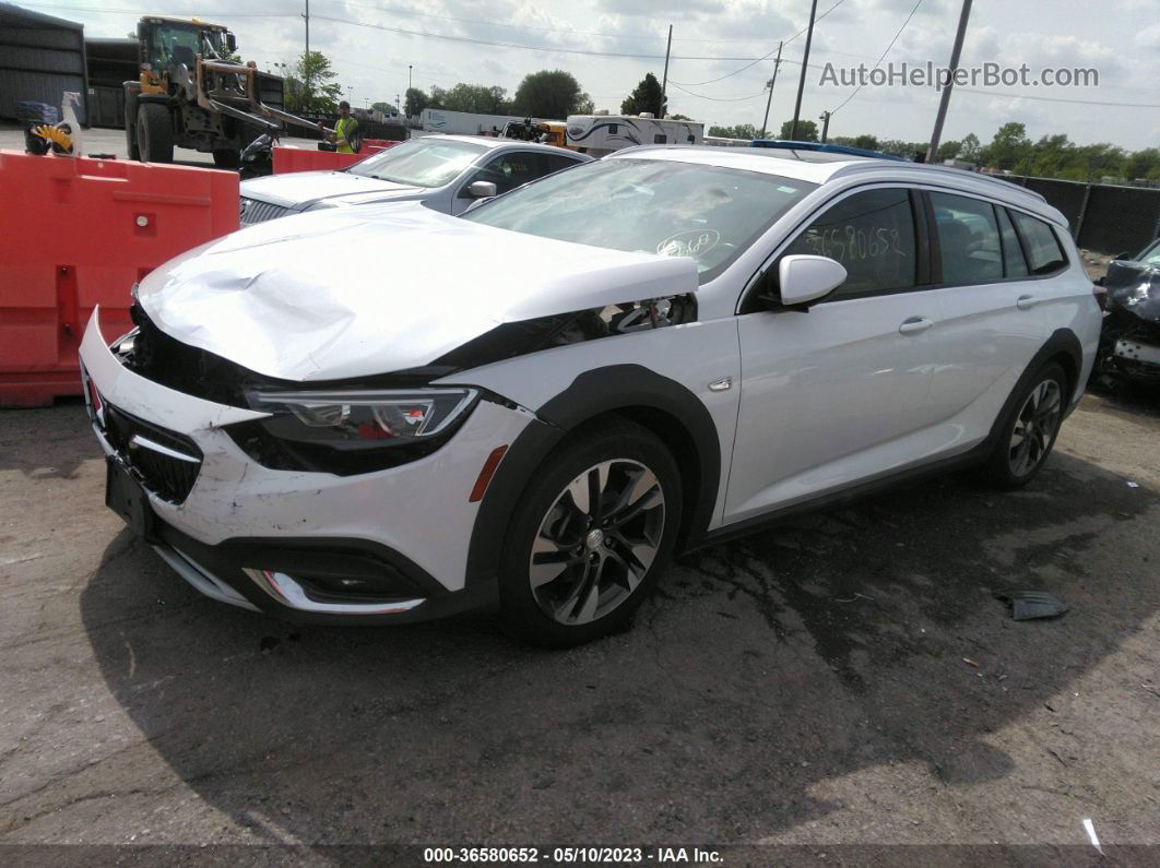 2018 Buick Regal Tourx Essence White vin: W04GV8SX3J1141322