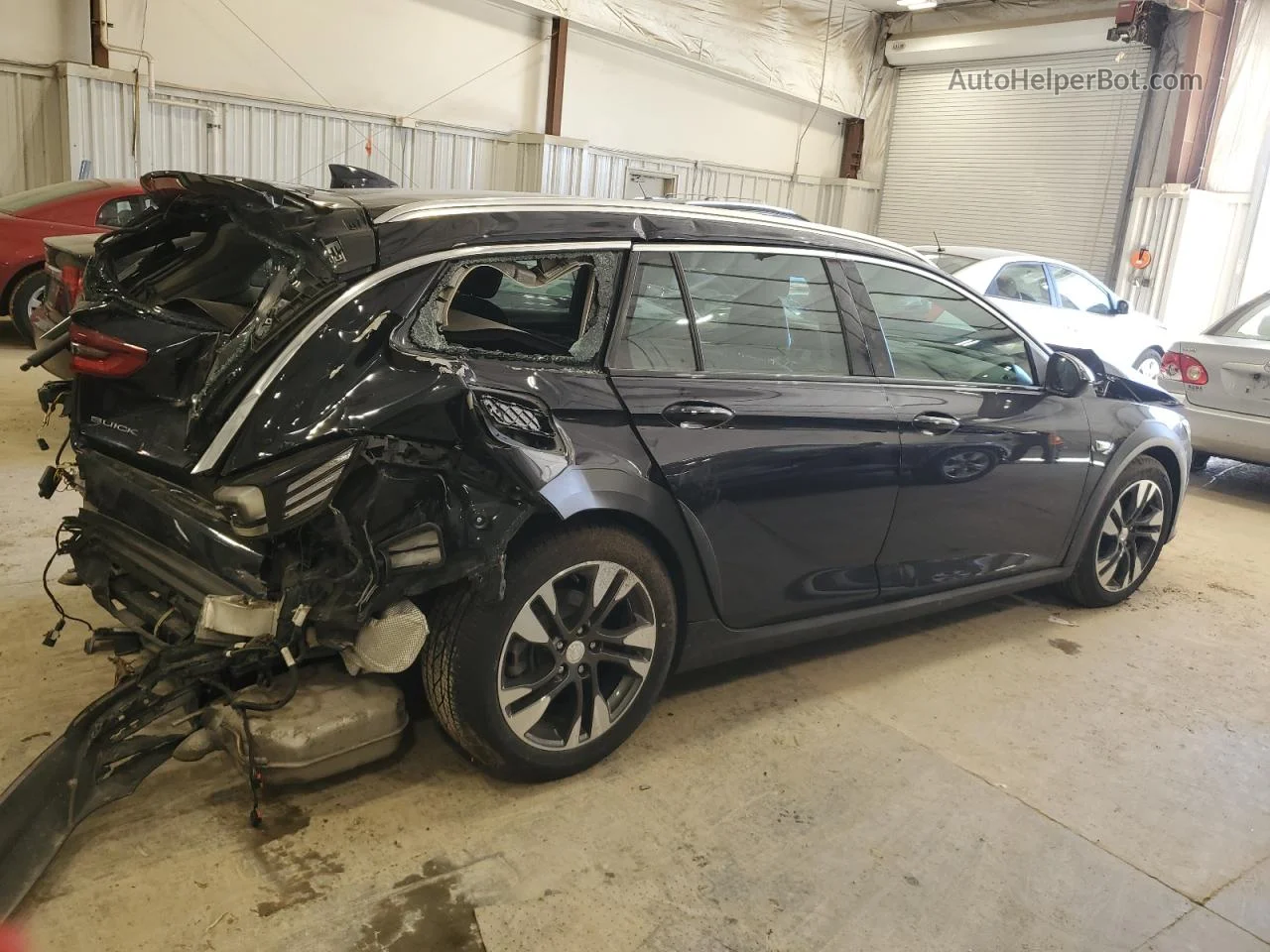 2018 Buick Regal Tourx Essence Blue vin: W04GV8SX4J1094401