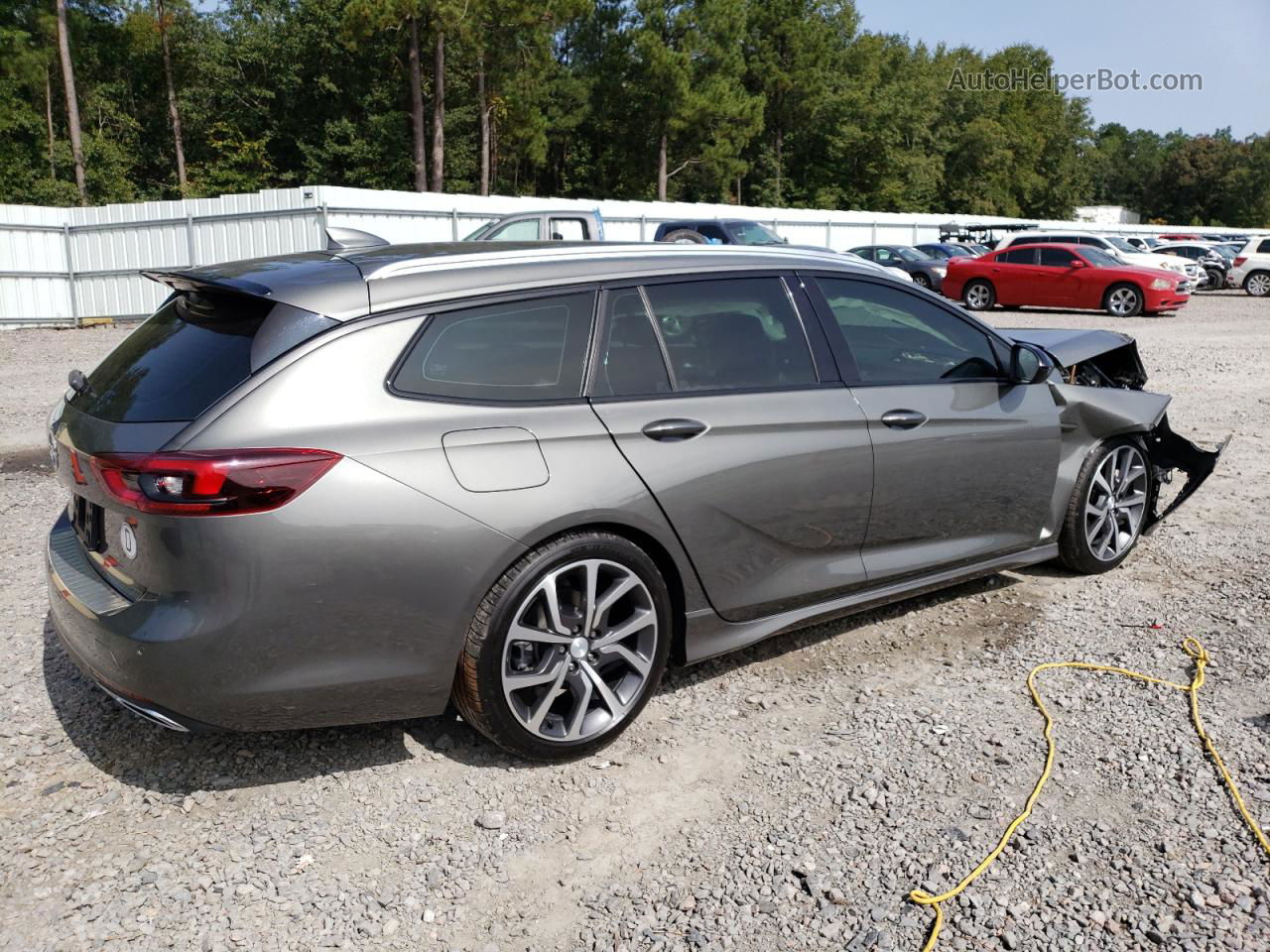 2018 Buick Regal Tourx Essence Gray vin: W04GV8SX6J1044969