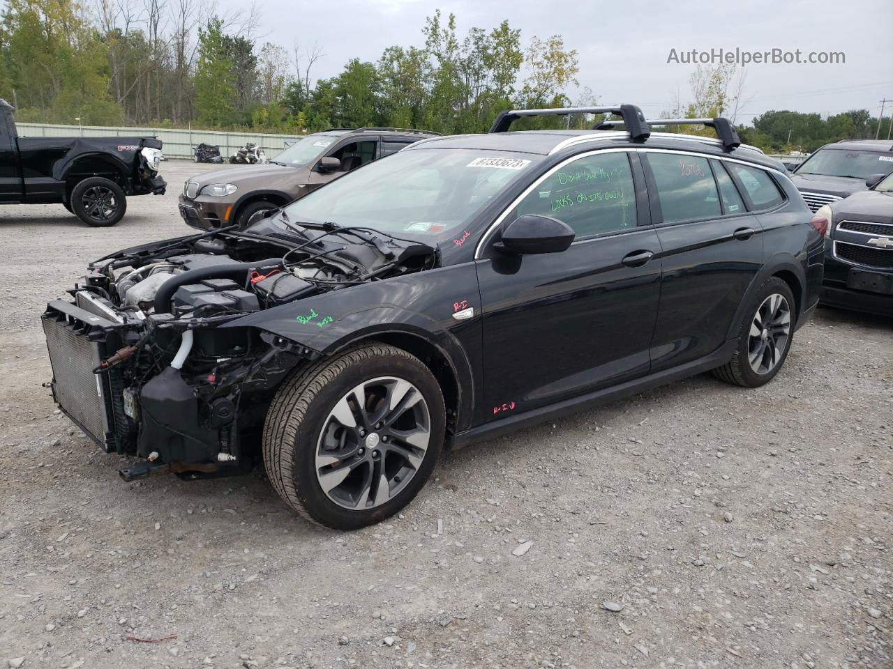 2018 Buick Regal Tourx Essence Black vin: W04GV8SX8J1095065