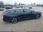 2018 Buick Regal Tourx Essence Black vin: W04GV8SX8J1127108