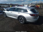 2018 Buick Regal Tourx Essence Silver vin: W04GV8SX9J1130812