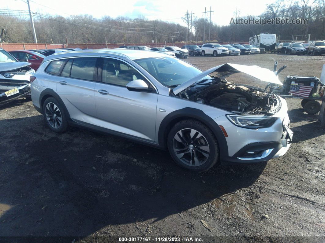 2018 Buick Regal Tourx Essence Серебряный vin: W04GV8SX9J1130812