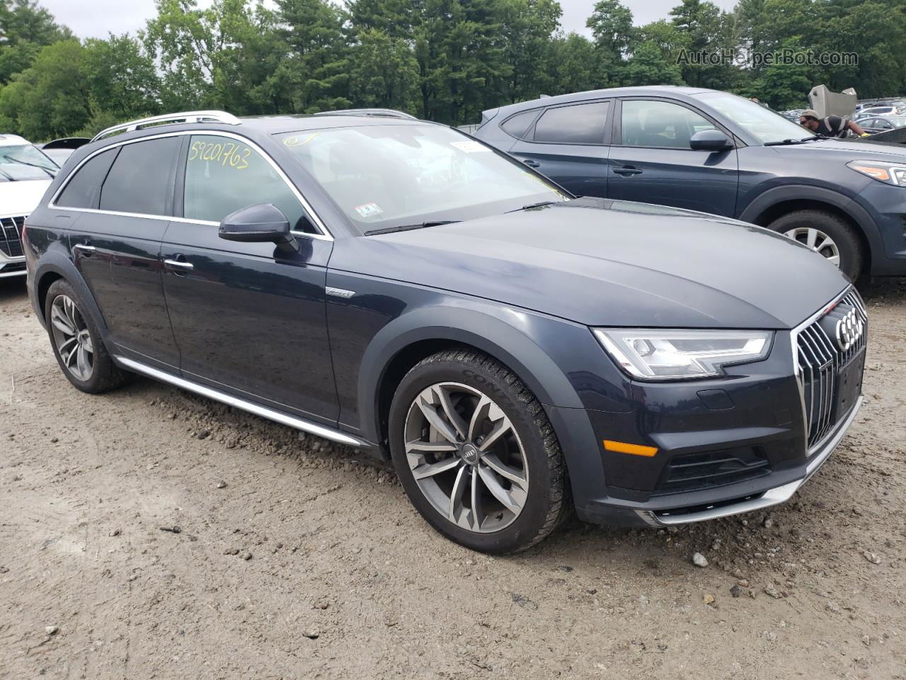 2018 Audi A4 Allroad Premium Plus Синий vin: WA18NAF45JA062939