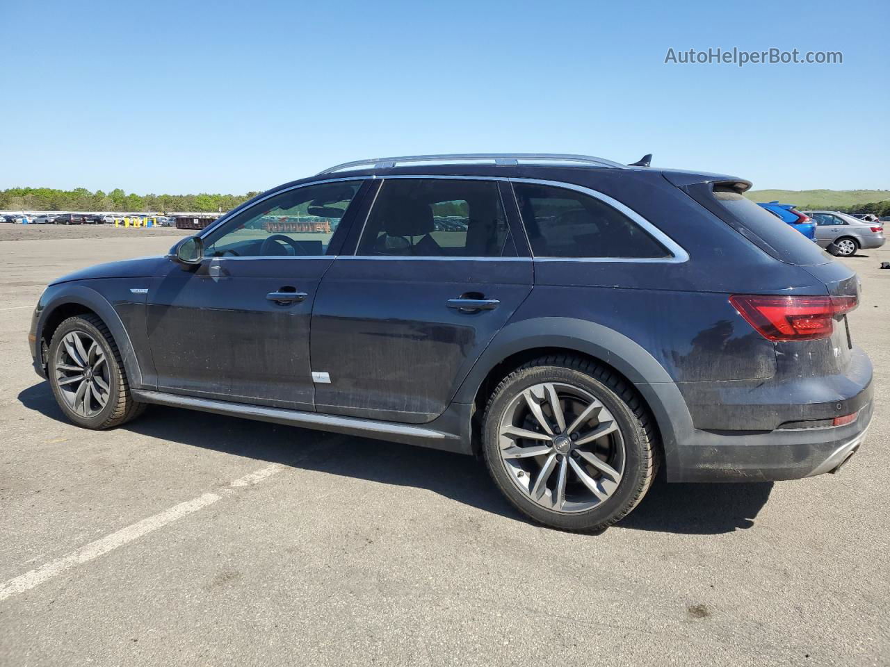 2018 Audi A4 Allroad Premium Plus Черный vin: WA18NAF49JA123631