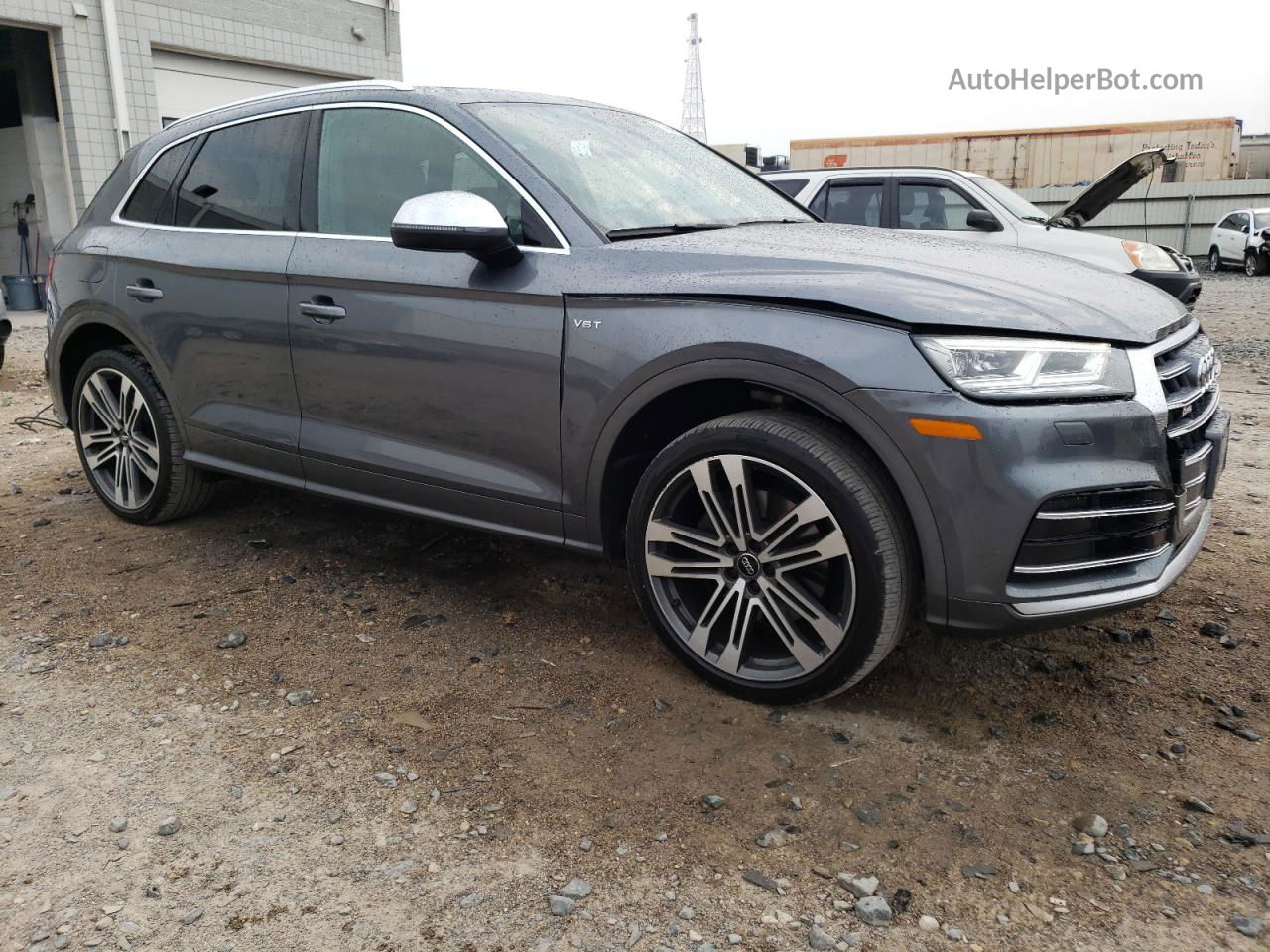 2018 Audi Sq5 Premium Plus Gray vin: WA1A4AFY3J2189741